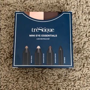 TreStique Mini Eye Essentials - Never used